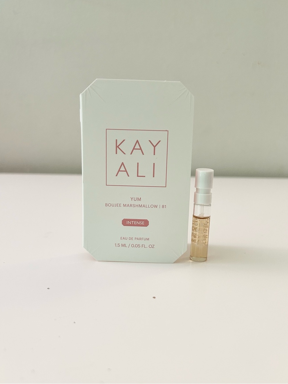 ๐ธKAYALI Vanilla 28 EDP Vial Spray Sample 1.5 mL